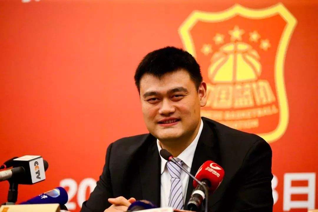 姚明为什么不让科比进CBA？