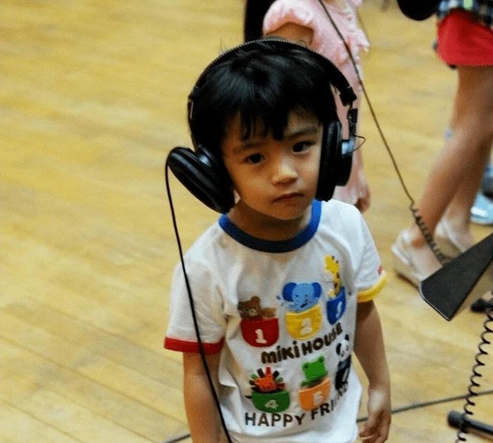 神秘直播露脸vs现实视频,当滤镜褪去,我们还能认出谁? 神秘直播露脸vs现实视频,当滤镜褪去,我们还能认出谁?