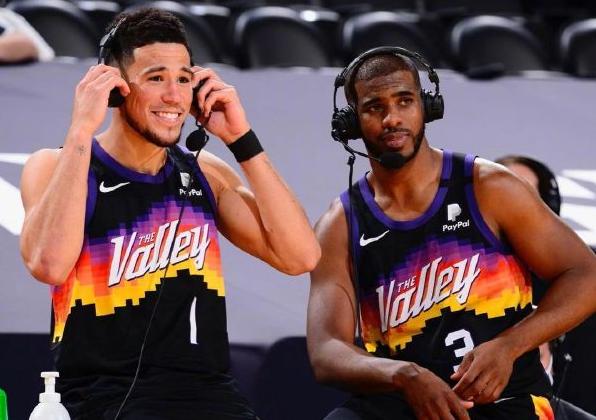 爵士vs篮网视频直播，今晚这场球，我劝你别错过